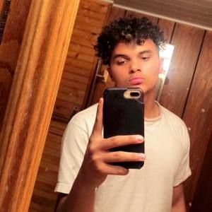 Meet your Posher, Lawson